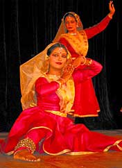 http://dances.iloveindia.com/images/kathak.jpg